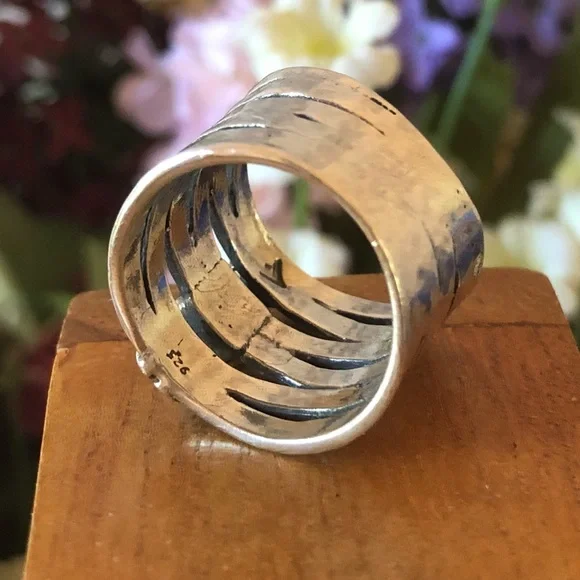 Vintage Silpada Sterling Silver Garnet Flower Swirl Ring R1048 Size 7 1/2 - Picture 13 of 16